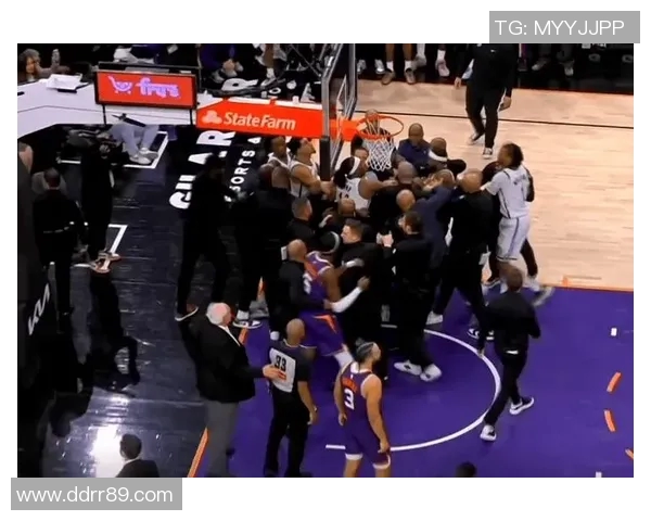 [2026年01月29日]深度解析：太阳险胜篮网引火爆冲突5人吃T 狄龙技术犯规累计濒临禁赛