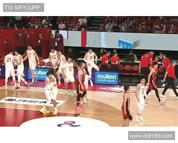 用球星上限突破亚洲格局，走近日本男篮新掌舵人桶谷大