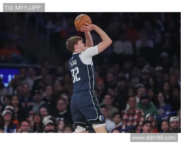 库珀·弗拉格缺席仍激励独行侠，贾森·基德盛赞场边领导力